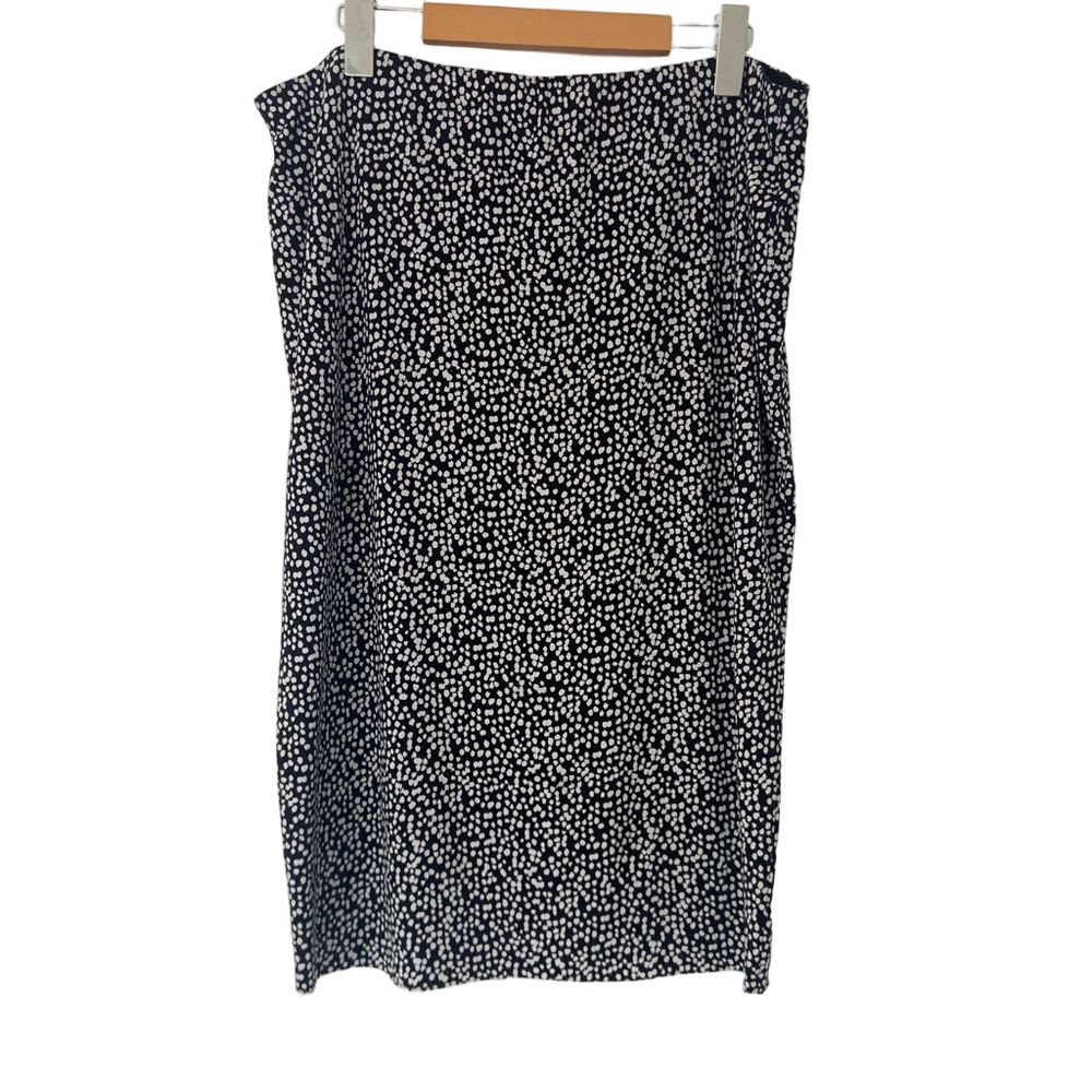 VINCE CAMUTO BLACK AND WHITE POLKA DOT STYLE STRETCH LINED MIDI PENCIL SKIRT, XL